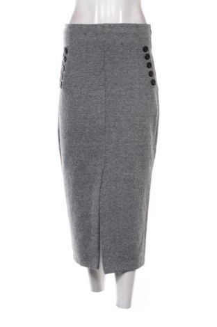 Пола H&M, Размер M, Цвят Многоцветен, Цена 14,99 лв.