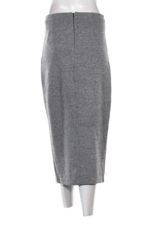 Пола H&M, Размер M, Цвят Многоцветен, Цена 14,99 лв.