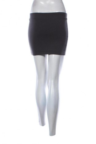 Rock H&M Divided, Größe M, Farbe Grau, Preis € 9,72