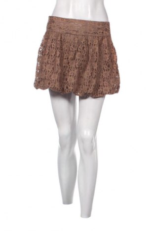 Пола J&d, Размер M, Цвят Кафяв, Цена 19,14 лв.