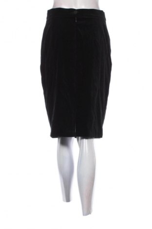 Пола Louis Feraud, Размер M, Цвят Черен, Цена 57,99 лв.