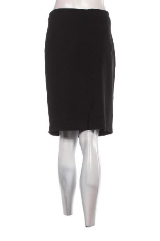 Пола Miss Chic, Размер XL, Цвят Черен, Цена 19,00 лв.