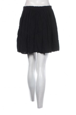 Пола Moss Copenhagen, Размер M, Цвят Черен, Цена 41,04 лв.