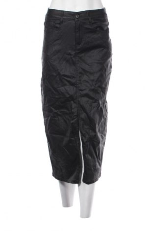 Пола Nina Carter, Размер S, Цвят Черен, Цена 11,99 лв.