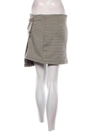 Пола ONLY, Размер S, Цвят Многоцветен, Цена 10,99 лв.