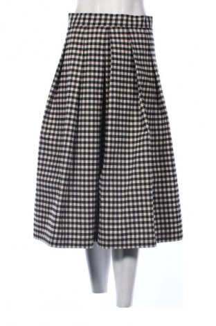 Пола Oltre, Размер M, Цвят Многоцветен, Цена 62,56 лв.