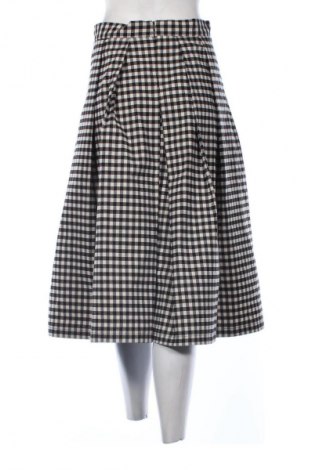 Пола Oltre, Размер M, Цвят Многоцветен, Цена 62,56 лв.