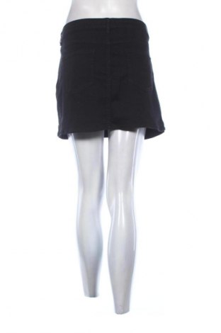 Пола Perfect Jeans By Gina Tricot, Размер XL, Цвят Черен, Цена 27,37 лв.