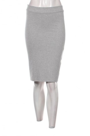 Пола Pimkie, Размер S, Цвят Сив, Цена 19,00 лв.