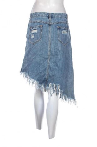 Пола Premium, Размер M, Цвят Син, Цена 46,92 лв.