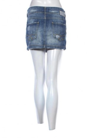 Rock Pull&Bear, Größe XL, Farbe Blau, Preis 20,06 €