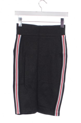 Sukňa Reserved, Veľkosť XS, Farba Sivá, Cena  15,86 €