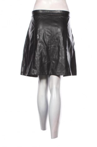 Пола SHEIN, Размер XXL, Цвят Черен, Цена 12,99 лв.