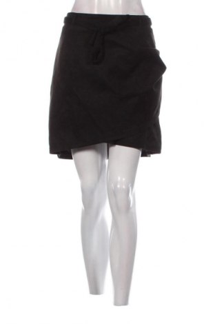 Spódnica SHEIN, Rozmiar XL, Kolor Czarny, Cena 43,68 zł