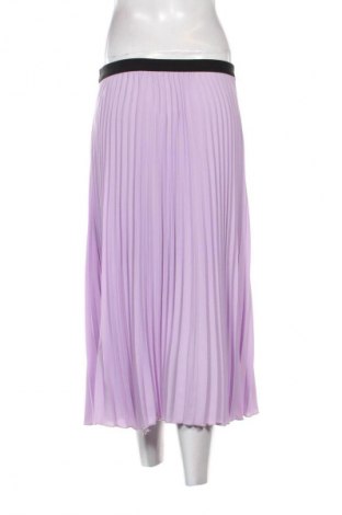 Пола Stradivarius, Размер S, Цвят Лилав, Цена 42,76 лв.