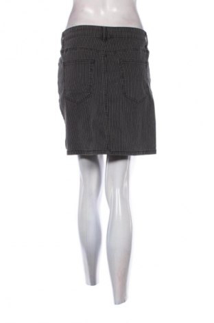 Пола Tally Weijl, Размер M, Цвят Многоцветен, Цена 19,00 лв.