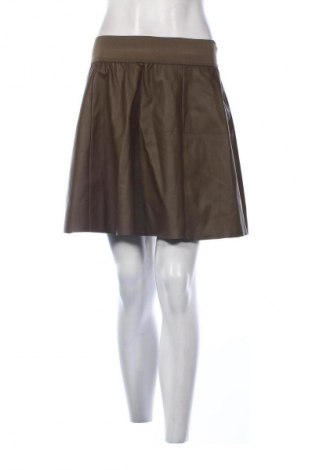 Пола Terranova, Размер M, Цвят Зелен, Цена 19,55 лв.