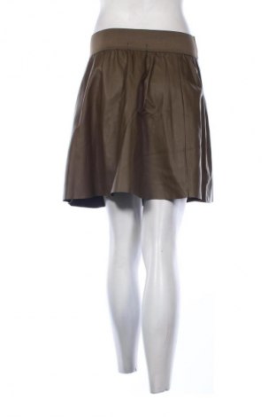 Пола Terranova, Размер M, Цвят Зелен, Цена 19,55 лв.