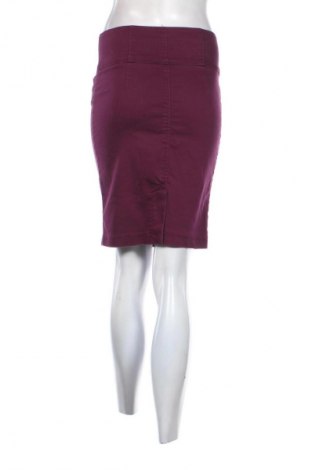 Пола Terranova, Размер M, Цвят Лилав, Цена 19,00 лв.