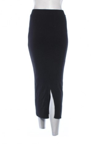 Пола Tse, Размер S, Цвят Черен, Цена 89,18 лв.