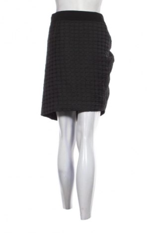 Пола Unbranded, Размер XL, Цвят Черен, Цена 19,00 лв.