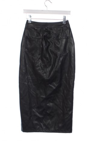 Пола Unbranded, Размер XS, Цвят Черен, Цена 23,46 лв.