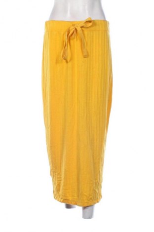 Пола Unbranded, Размер M, Цвят Жълт, Цена 35,19 лв.