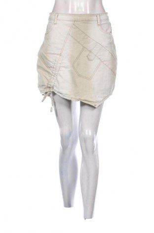 Пола Unbranded, Размер M, Цвят Зелен, Цена 10,00 лв.