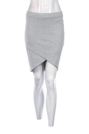 Пола Unbranded, Размер S, Цвят Сив, Цена 19,55 лв.