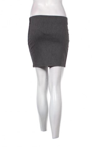 Пола Unbranded, Размер S, Цвят Сив, Цена 19,14 лв.