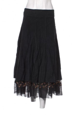 Пола Unbranded, Размер XL, Цвят Черен, Цена 23,06 лв.