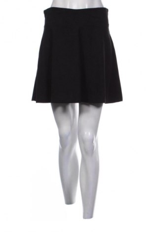 Пола Unbranded, Размер M, Цвят Черен, Цена 19,00 лв.