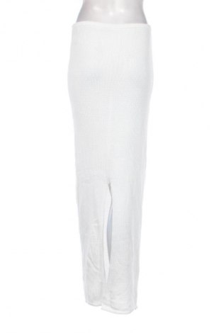 Пола Unbranded, Размер S, Цвят Бял, Цена 23,00 лв.