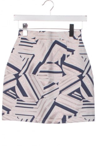 Пола Unbranded, Размер XXS, Цвят Многоцветен, Цена 19,00 лв.
