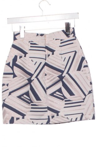 Пола Unbranded, Размер XXS, Цвят Многоцветен, Цена 19,00 лв.
