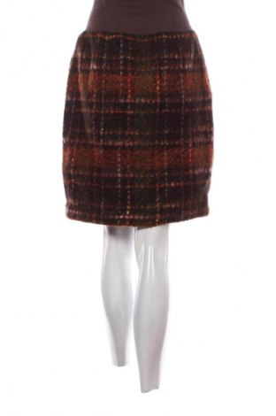 Пола Unbranded, Размер M, Цвят Многоцветен, Цена 14,99 лв.