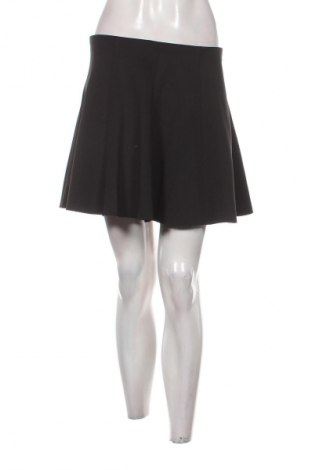 Sukňa United Colors Of Benetton, Veľkosť M, Farba Čierna, Cena  13,95 €