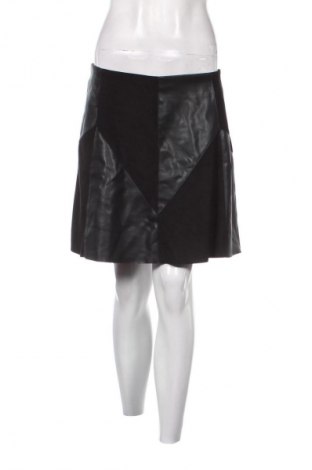 Пола VILA, Размер M, Цвят Черен, Цена 19,99 лв.