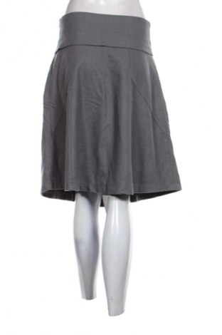 Пола VILA, Размер M, Цвят Сив, Цена 14,99 лв.