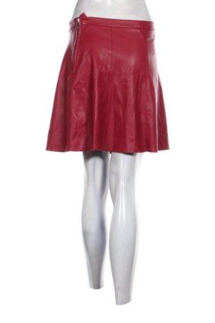 Пола Vero Moda, Размер S, Цвят Червен, Цена 13,99 лв.