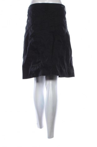 Spódnica Yessica, Rozmiar M, Kolor Czarny, Cena 43,68 zł