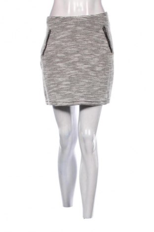 Fustă Yessica, Mărime M, Culoare Multicolor, Preț 50,00 Lei