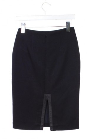 Пола Yokko, Размер XS, Цвят Черен, Цена 27,99 лв.