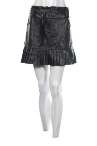 Spódnica Zara, Rozmiar M, Kolor Czarny, Cena 46,30 zł