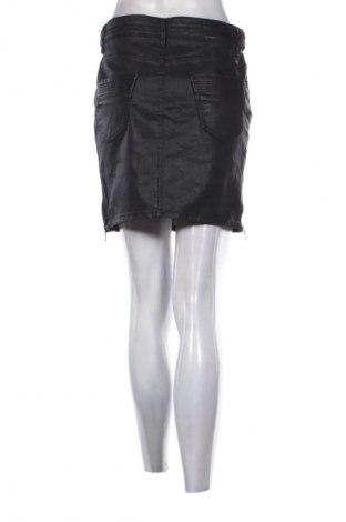 Sukně Zara, Velikost M, Barva Černá, Cena  159,00 Kč