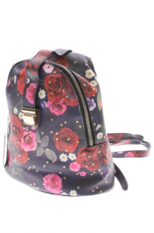 Ruksak  Typo, Barva Vícebarevné, Cena  659,00 Kč