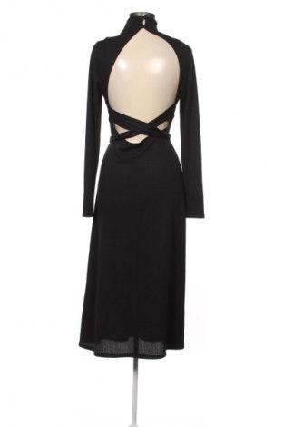 Рокля ASOS, Размер L, Цвят Черен, Цена 40,99 лв.
