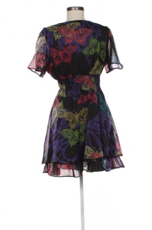 Рокля AWEAR, Размер L, Цвят Многоцветен, Цена 82,00 лв.