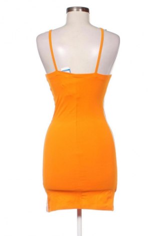 Šaty  Adidas Originals, Velikost XS, Barva Oranžová, Cena  1 570,00 Kč