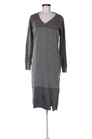 Ruha Ajc, Méret M, Szín Sokszínű, Ár 9 569 Ft